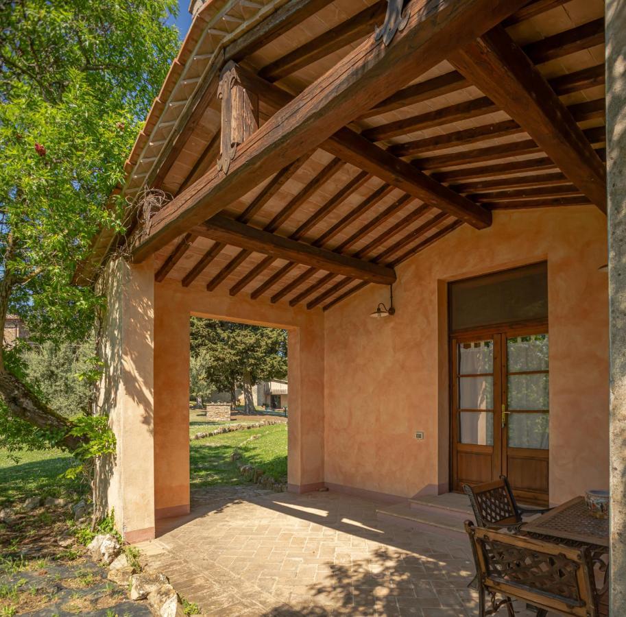 B&B La Torre - Fattoria Di Larniano Сан-Джиміньяно Екстер'єр фото